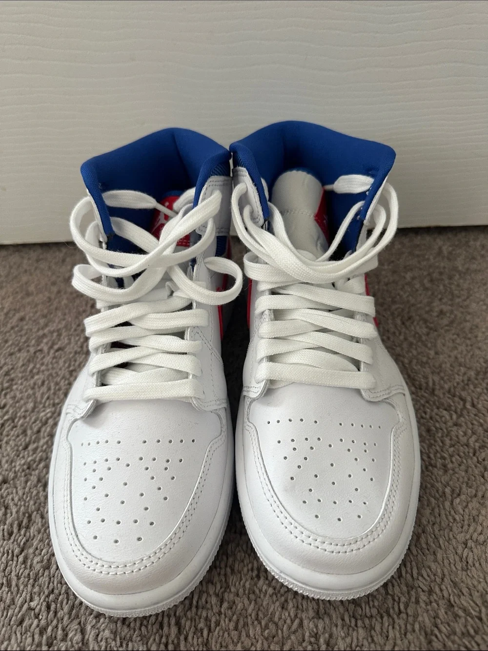 Air Jordan 1 Mid
